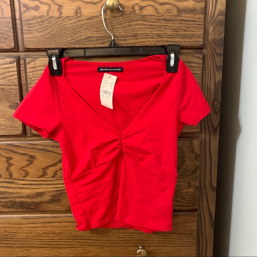 Brandy Melville red crop top - Picture 1 of 2